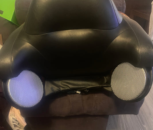 Tour Pack pod and lower fairing spacers