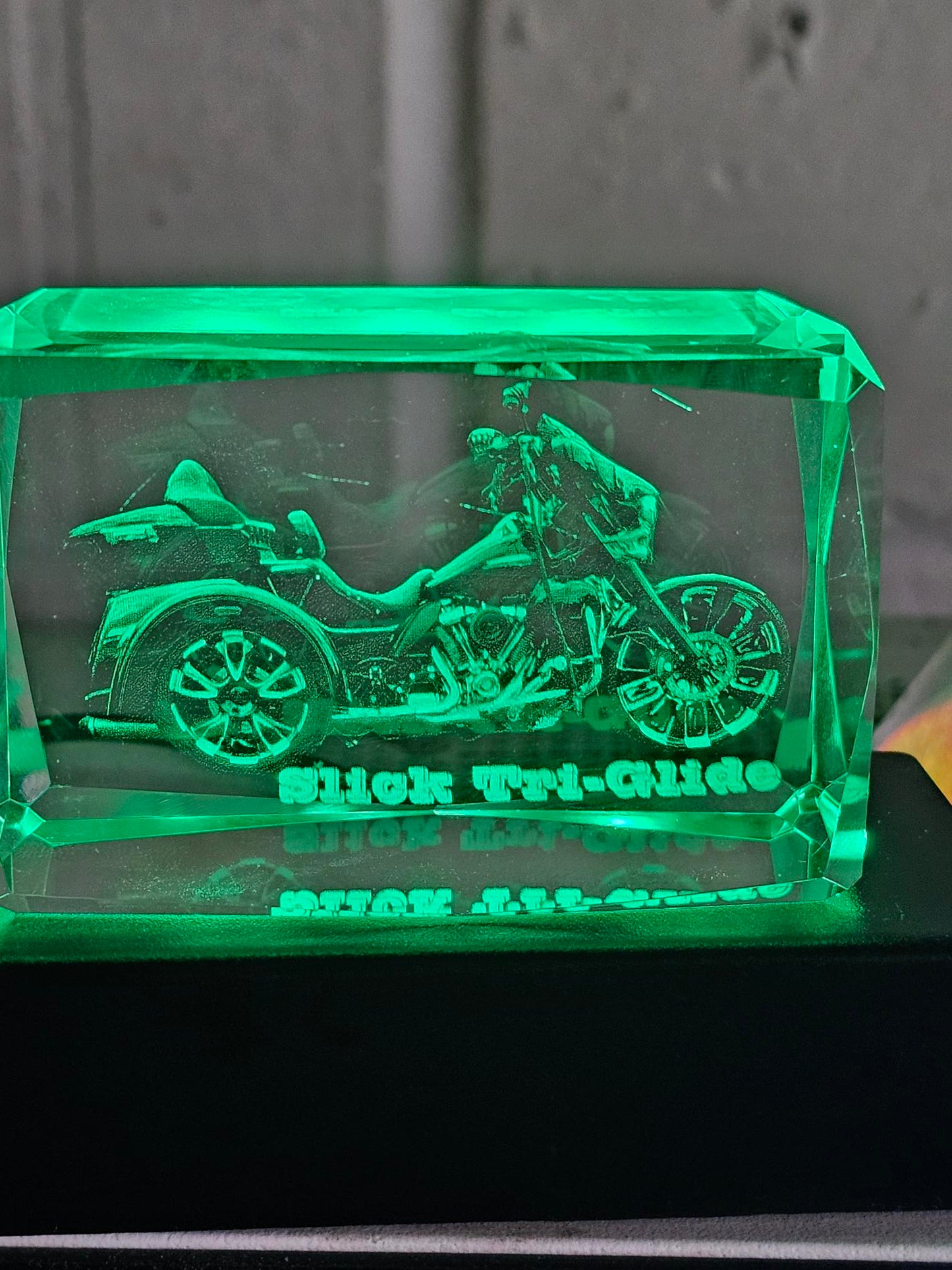 3D Engraved K9 crystals