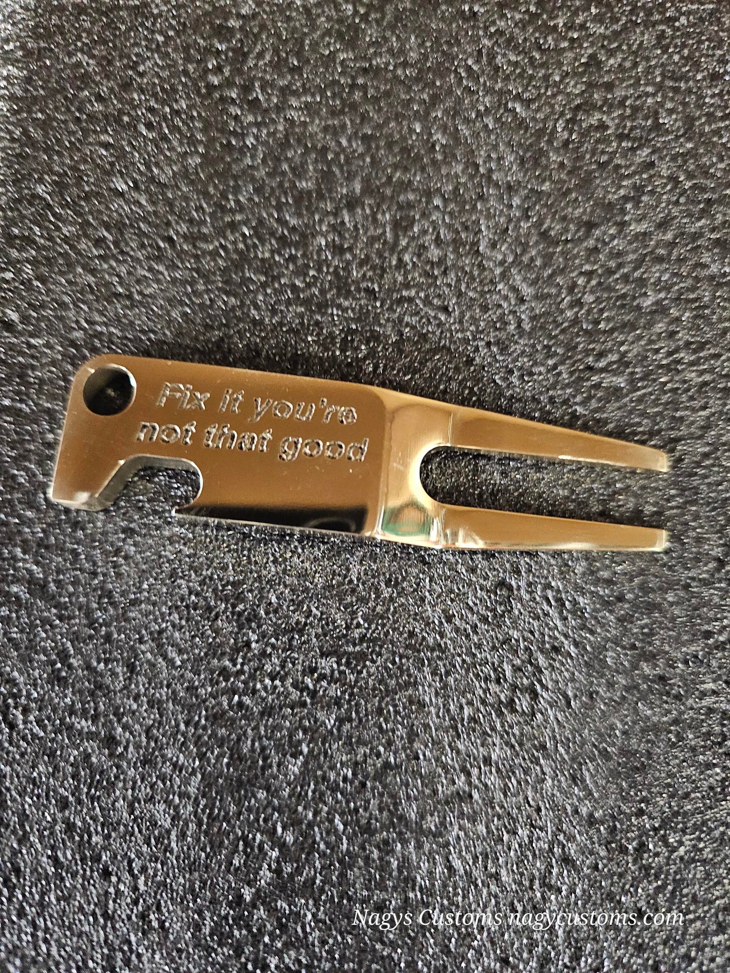 Brass engraved divot tool