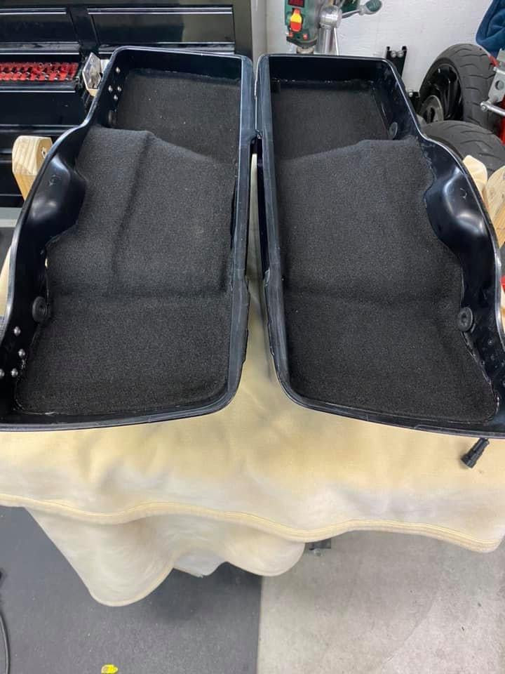 14 and up Kicker 8" seals