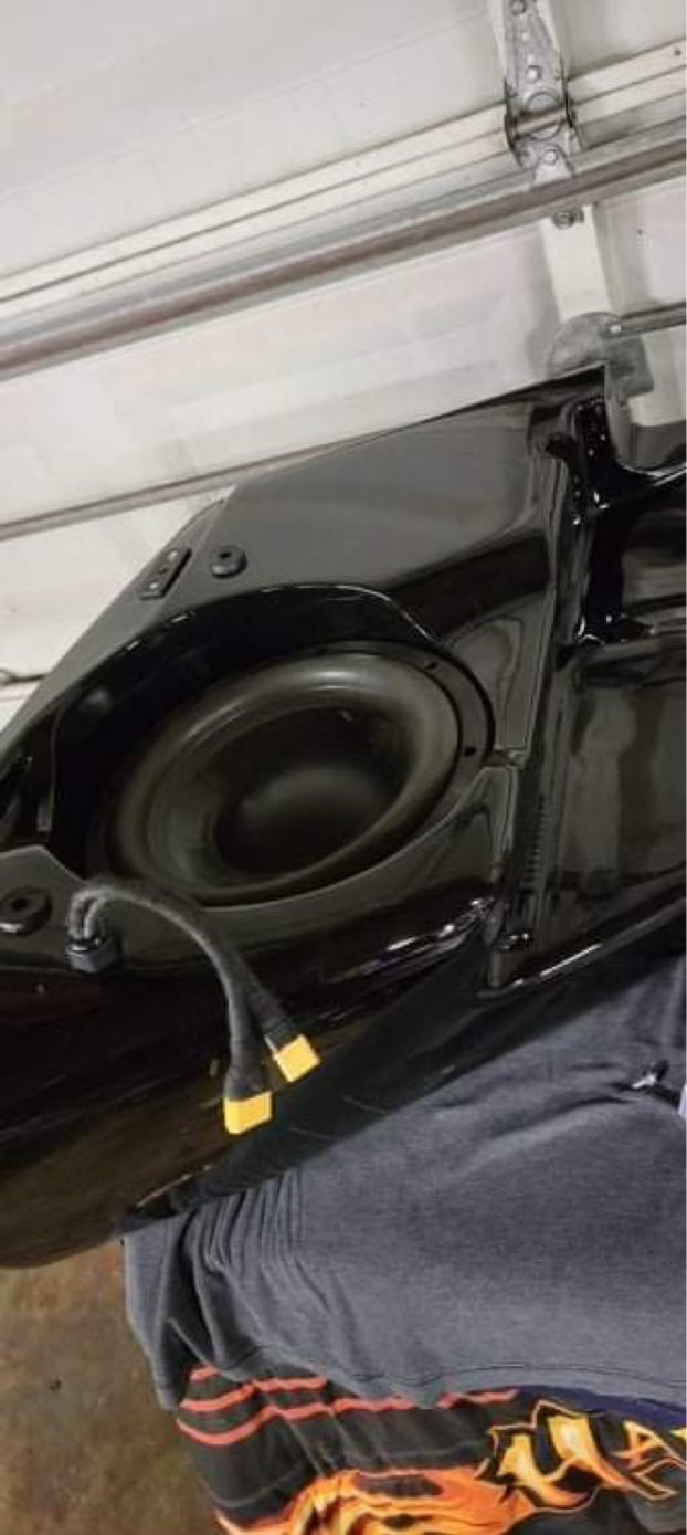 KB 98-present Harley Subwoofer Adapter